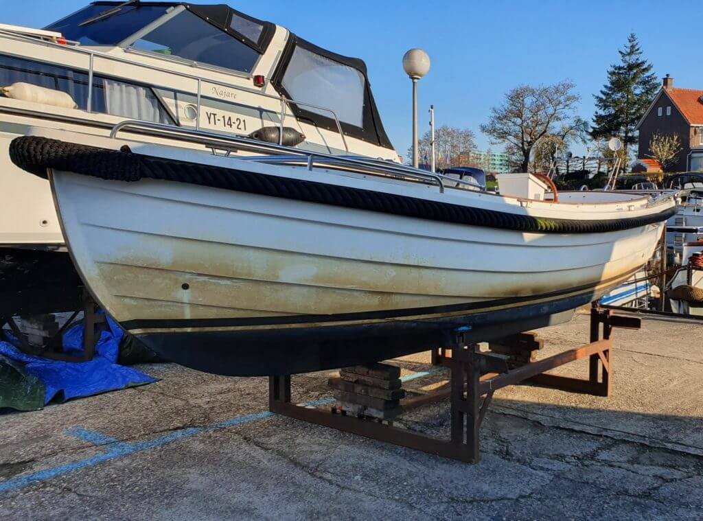 Boot reinigen boot poetsen